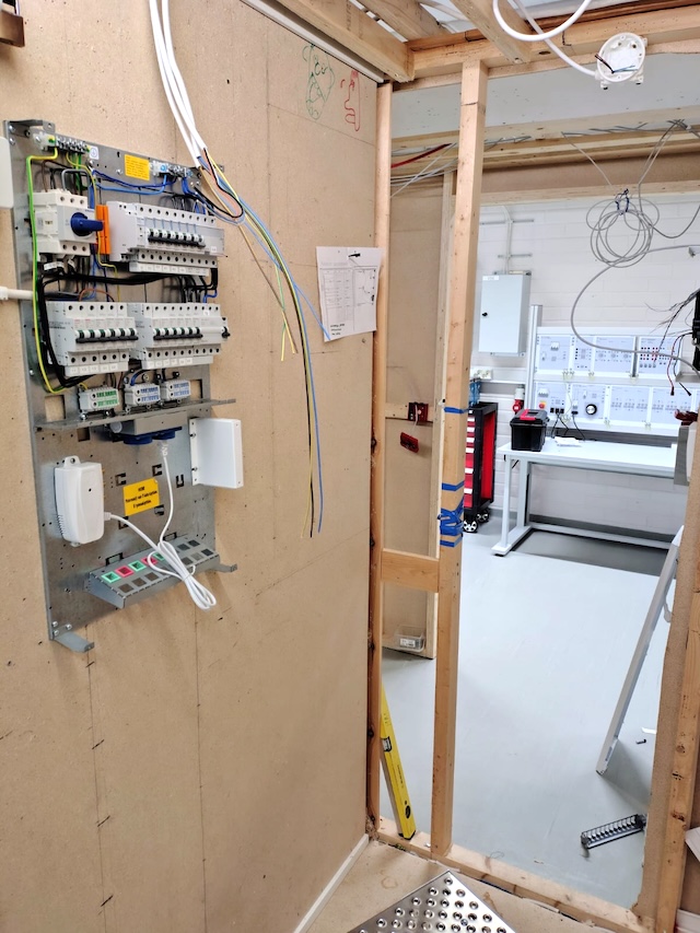 0d76004c 71a4 4a15 8908 bd4d48699236